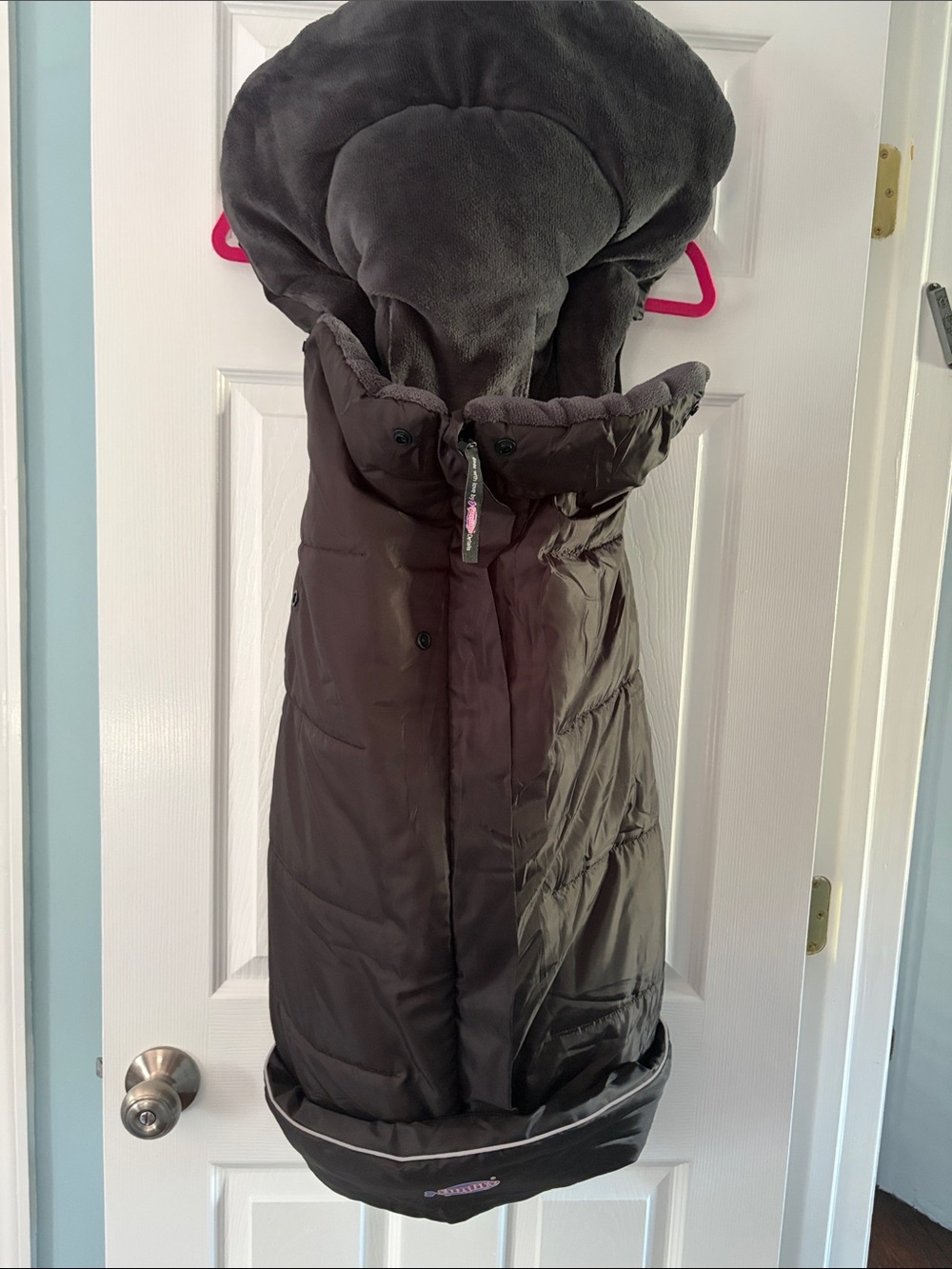 Brand new without tag Kids Black Puffer Stroller Footmuff - Cozy Lined Hood